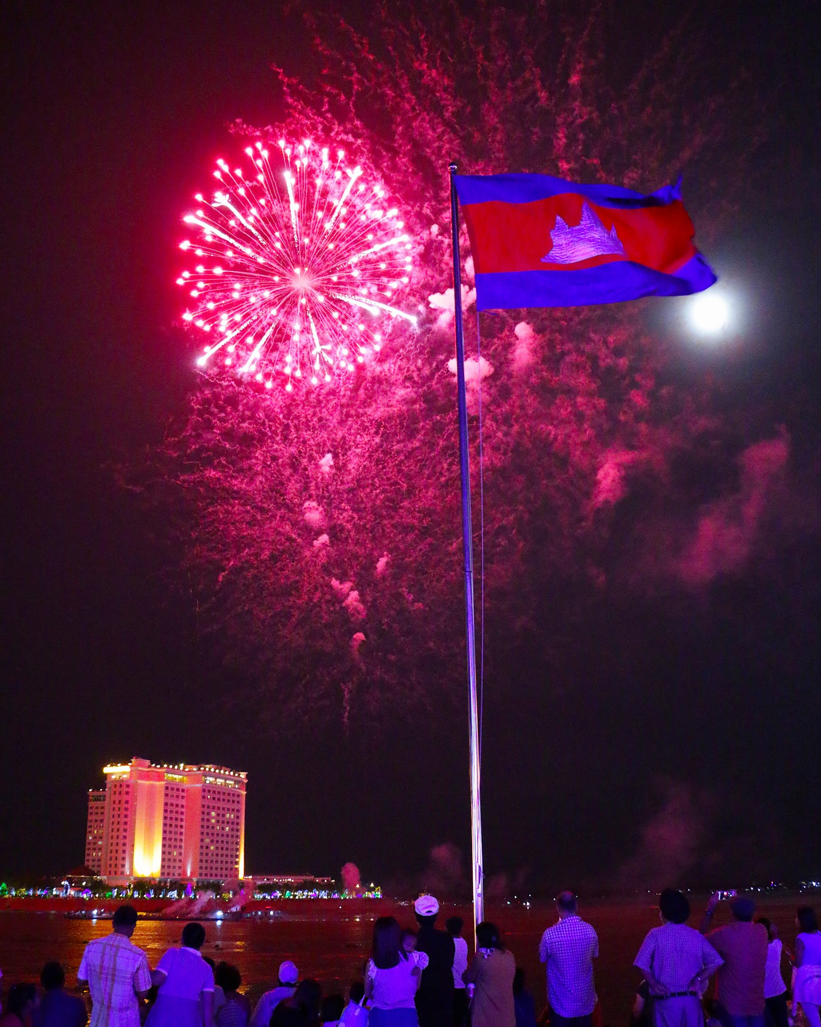 10 Best Photos From Water Festival 2017 - When In Phnom Penh